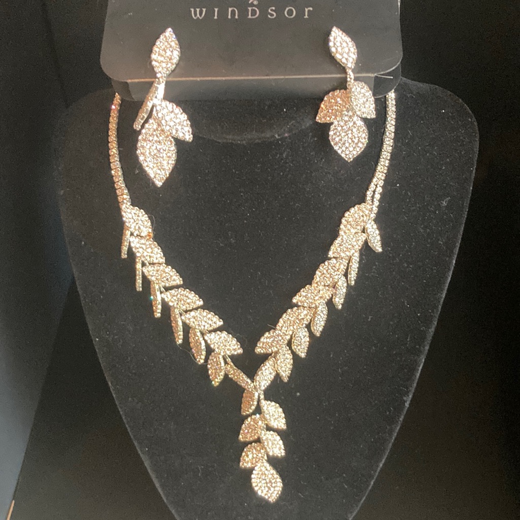 Windsor Rhinestone Necklace Earring Set